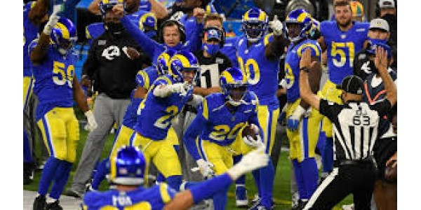 Los Angeles Rams rencontre les Saint Louis Cardinals pour la première fois cette saison
